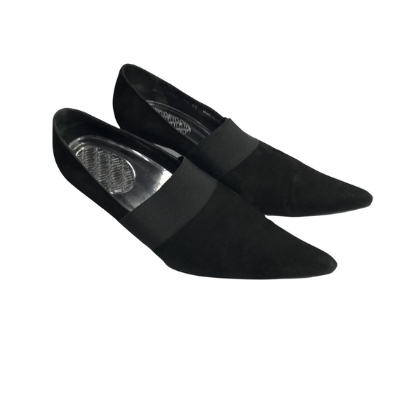 Italian Suede Pumps - Picture 4 of 6